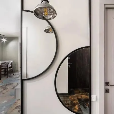 Apartment Gravel's Party House *